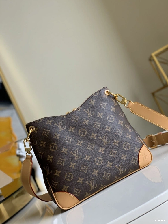 Cheap LOUIS ODÉON VUITTON PM 0726